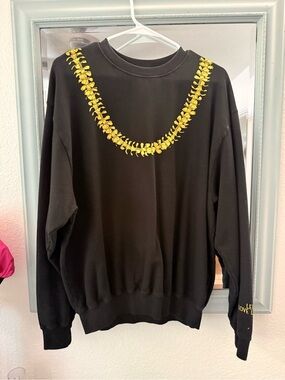 Mahina made Puakenikeni oversized sweatshirt